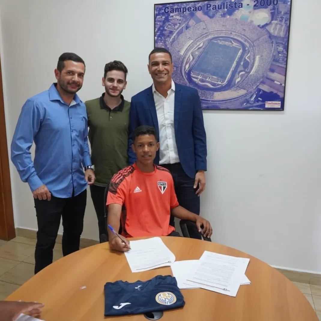 Renan preparando simulados